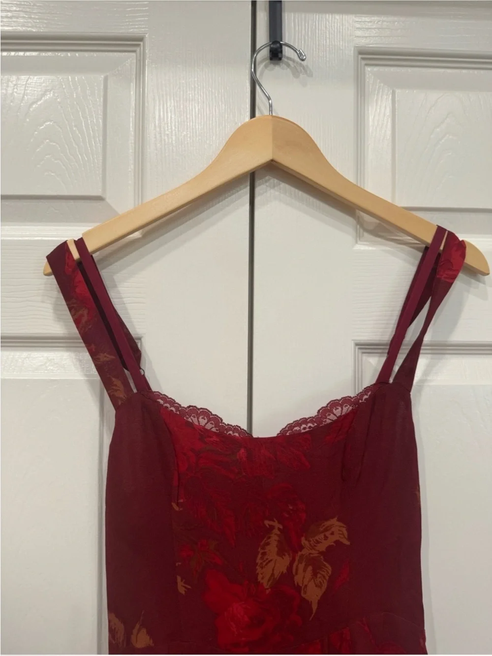 NWOT Reformation Iris Burgundy Wine Floral Whimsy Sz 12 Midi Dress - Picture 5 of 11